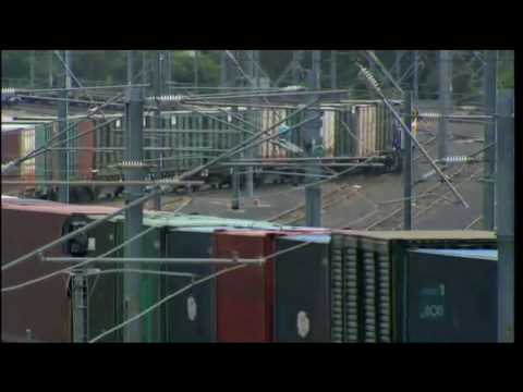 ABC TV - 7:30 Report - Story on the planned privatisation of QRNational.