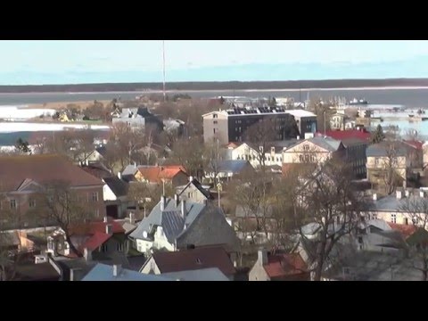 Хаапсалу (Haapsalu) Эстония. Вид на горо