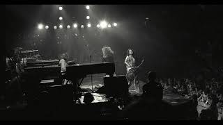 Led Zeppelin: Over the Hills and Far Away/Black Dog [MSG 1977]