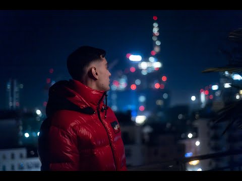Video thumbnail for Lontano da Milano