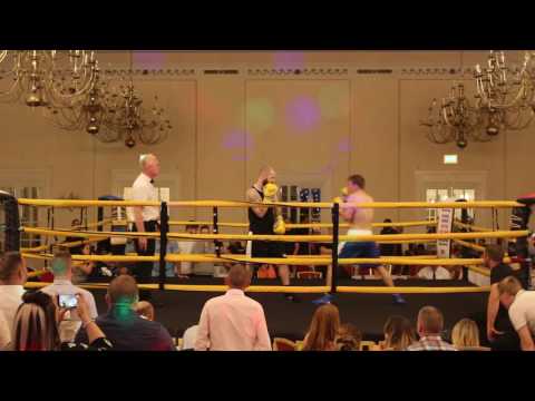 JDC Promotions - Mike Pearce vs Ste Wotmo