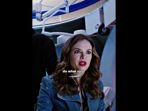 Mick tries to scare Caitlin and make Killer Frost appear #shorts