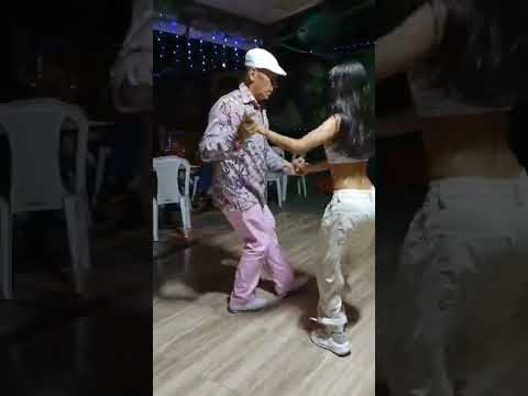 Que nivel el de esta niña, es una Gran bailarina 🔥