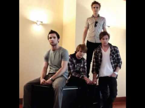 mcfly ft taio cruz - shine a light (full studio version)(hq).flv