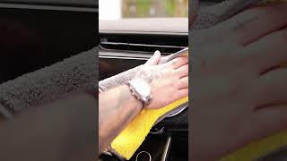 Pano limpa frestas para carro da Celeste