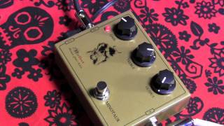 Video thumbnail for Velvet MINOTAUR overdrive guitar effects pedal demo by gearmanndude