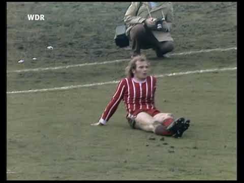 24/02/1973 Bundesliga SCHALKE v BAYERN MUNICH
