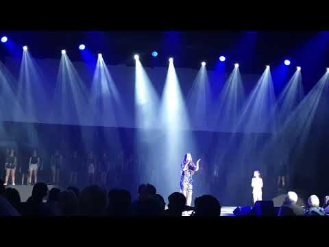 DARIA DOMITRZ i Artyści Warsztatowej Akademii Musicalowej - I SEE STARS (Mean Girls)