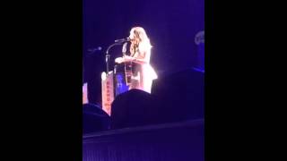 Carly Pearce Color/Things Change