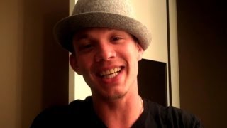 Web Exclusive: Chris Rene Backstage!