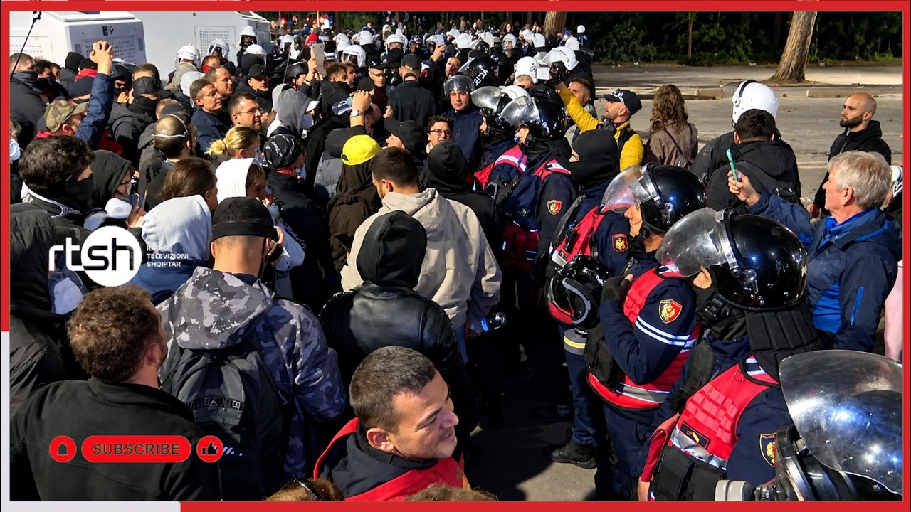 Pas 11 orësh tensione, qetësohet situata mes protestuesve dhe policisë para Kryeministrisë