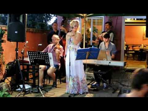 Juki band - I Wanna Be Loved By You