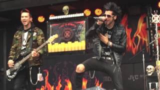 Like A Storm - Love The Way You Hate Me live at Louder Than Life 10/03/15