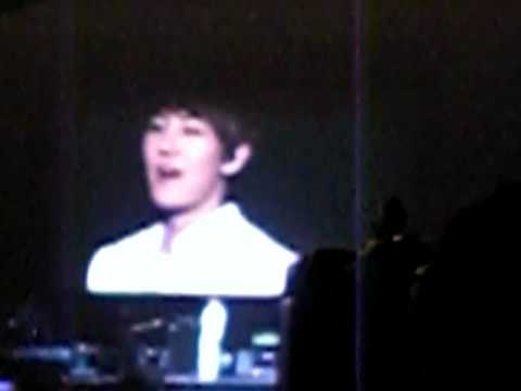 100904 SMTOWN 20 TRAX's Jay speaking English