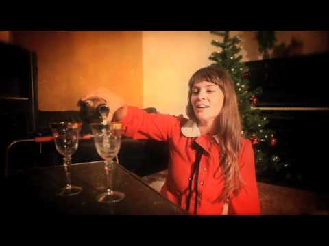 Monotales feat. Heidi Happy: All I Ever Get for Christmas Is Blue (Official Video)
