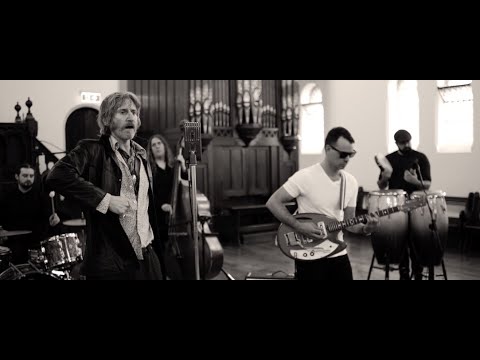 The Bamboos feat. Tim Rogers - I Got Burned (Strings Version) [Official Video]