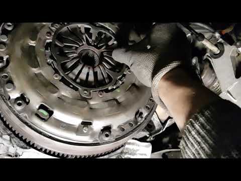 Defektes Zweimassenschwungrad ( ZMS ) Citroen C5 II [Dashcamforum.de]