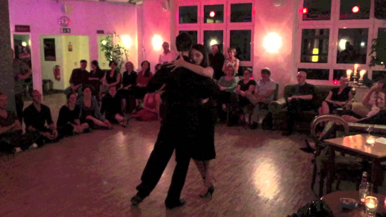 Natasha Lewinger y Severin Fraser 1/4 Berlin