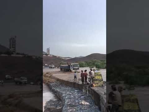 عاجل سيول جارفه في سيلة بله جنوب اليمن