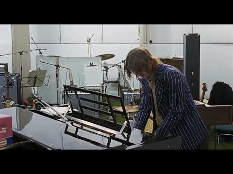 Ringo Play Octopus Garden get back documentary