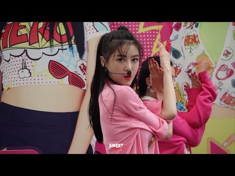 180630 라니아 지유 RANIA ZI.U BREATHE HEAVY FANCAM (RANIA & You Promo Tour Party @ Gurney Paragon Mall)