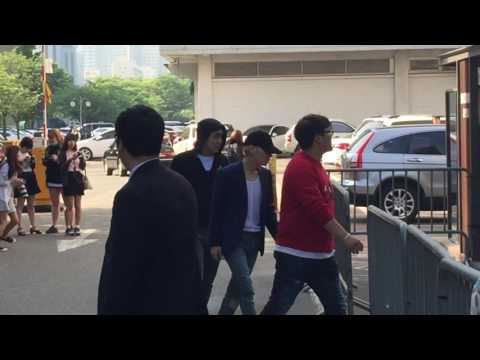 [HD Fancam] 160603 Music Bank SHINee JongHyun 샤이니 종현 뮤직뱅크 출근길 직캠