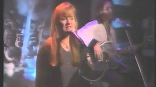 Suzanne Rhatigan -  To Hell With Love