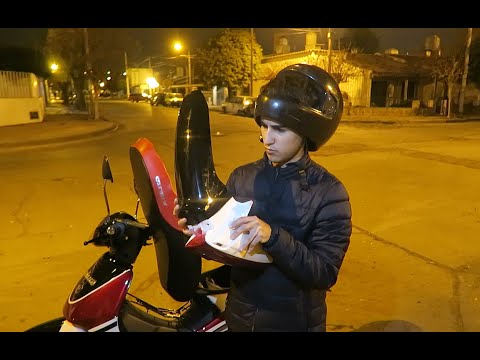 WHEN YOU ORDER DELIVERY WITH YOUR FRIENDS 🛵🍔🍟😂 | TINCHO RUIZ