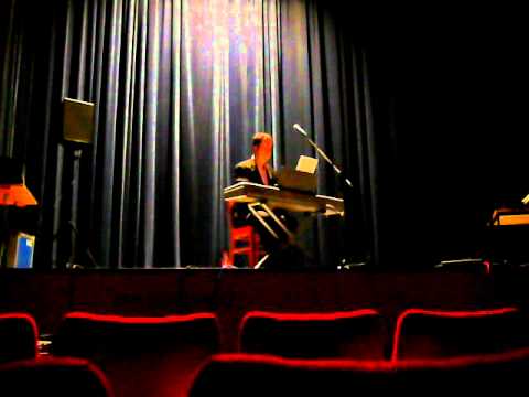Chris Opperman solo - Zappanale 2011 - 1/9 T. Williams