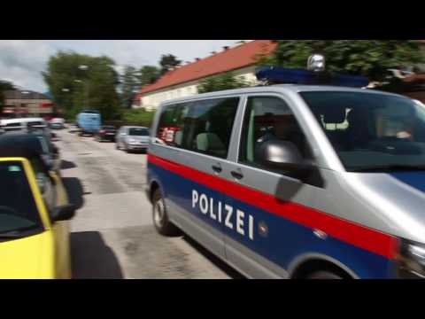 Trafik-Überfall in Liefering: Großfahndung der Polizei läuft