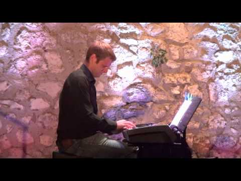 Finger Snap Trio - On The Spot ( Henry Radanovic)