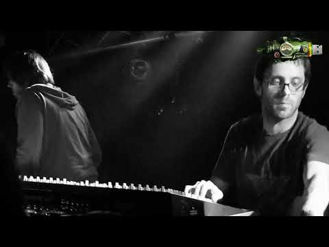 Zin A Dub - Weeding Dub ▶ Echo Ranks "Fyah A Go Burn Dem" [Livication Corner] ②