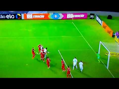 Gol do Grêmio Geromel