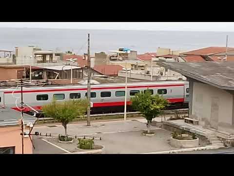 Frecciargento 8347 in transito