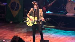 Never Shout Never - Love is our weapon (Live in São Paulo - 2011) HD