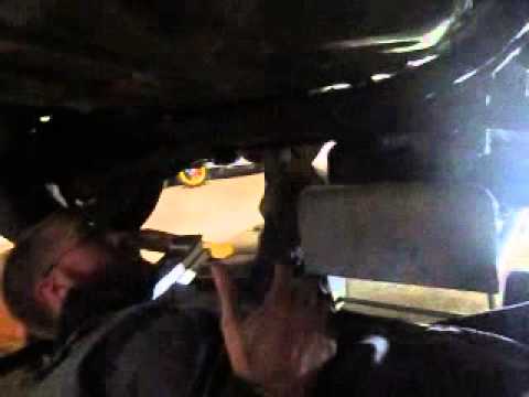 Ford Focus 2001 Fuel pump replacement part 7