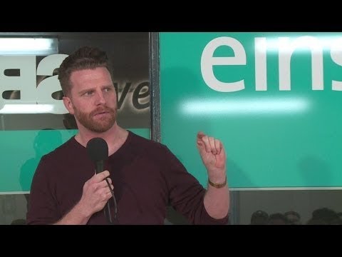 Das erste Mal alleine: Andreas Weber bei NightWash live