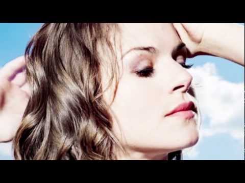 LUCY SCHERER - REBECCA - ZEIT IN EINER FLASCHE 2