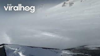 Powerful Winds at my Cabin in Norway || ViralHog