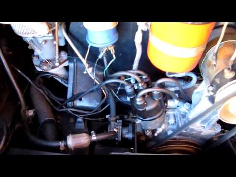 Master Porsche Tech Ray demonstrates 1967 912 Coupe