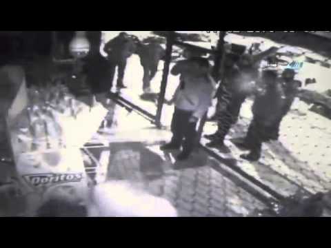 Tekel Bayiini Soyarken Polise Böyle Yakalandılar!