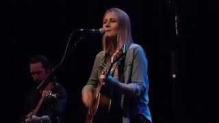 Nora Jane Struthers - Grass, Sellersville Theater, 10/28/2017