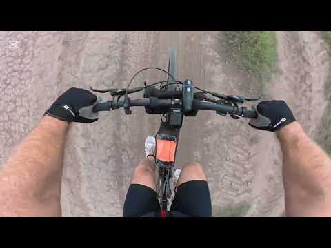 Pequeñas maquinitas por el campo, salida de semana ,Cruz Alta Córdoba 🚴‍♂️💪🇦🇷