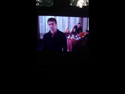 Dan Humphrey Getting Beat