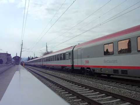 ÖBB EC 163 Transalpin mit Telekom Austria-Taurus auf der Salzachbrücke am 20.03.2010