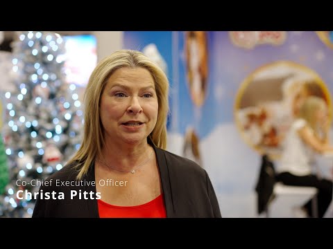 The Lumistella Company Celebrates 20 Years of The Elf on The Shelf