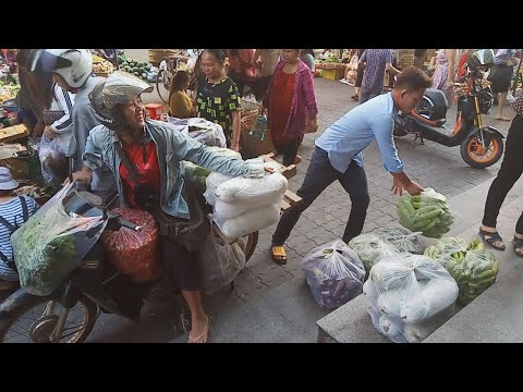 Asian Market - Life In Cambodian Market - Daily Fresh Food In Phnom Penh Market