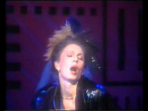 Маја Оџаклиевска - Шила