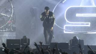 Chase &amp; Status &#39;Gangsta Boogie&#39; Feat Knytro Live from London&#39;s O2 Arena