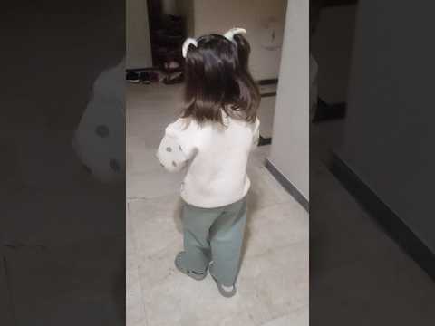 لولو عم تخود القهوة لرودنيا ورفقتها ههههههه.